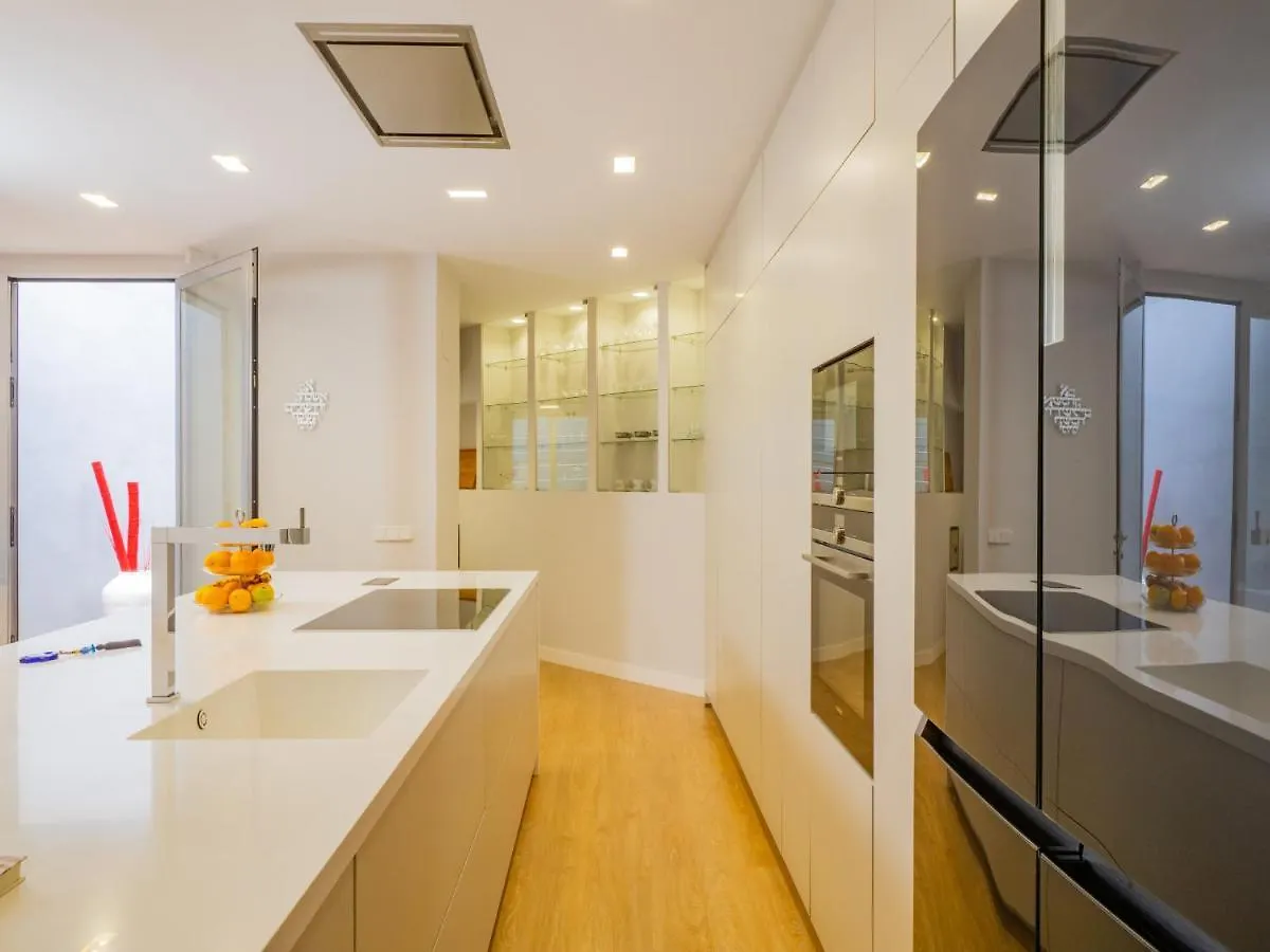 Cubo'S Gibralfaro Townhouse Villa Malaga