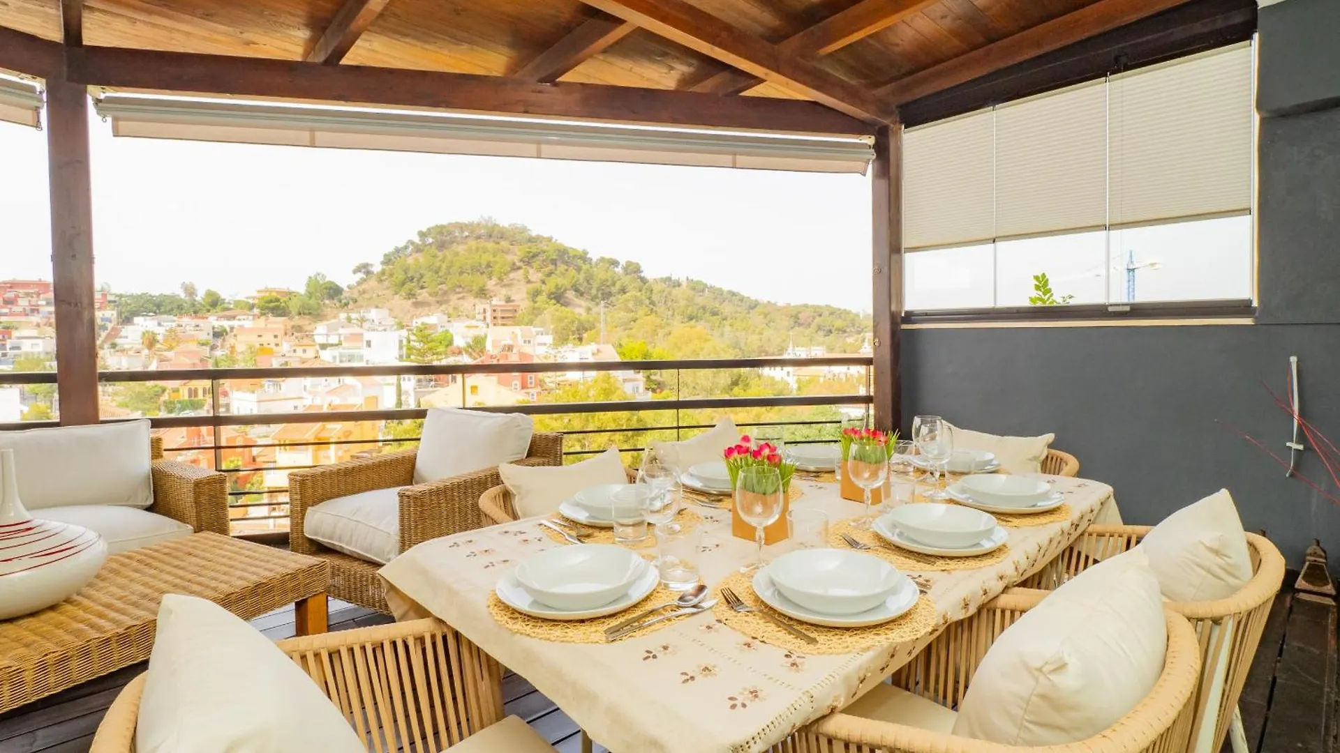 Cubo'S Gibralfaro Townhouse Villa Malaga